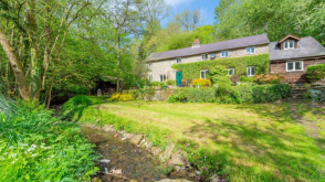 UNDER OFFER Cottage & Development Opportunity in Stansbatch photo